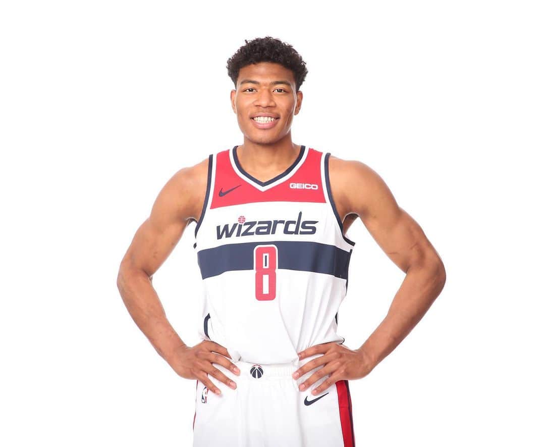 八村塁のインスタグラム：「8️⃣村」