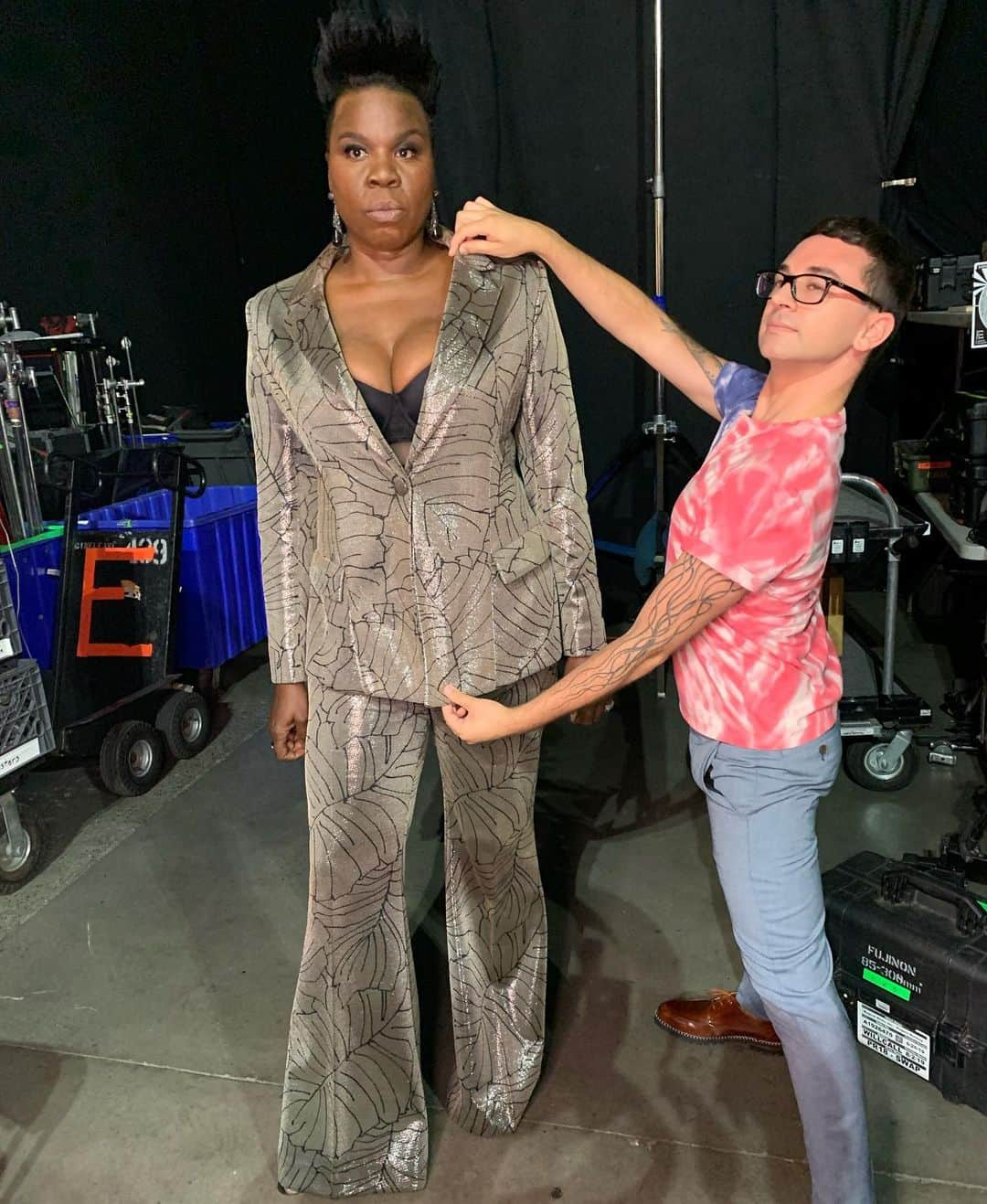 レスリー・ジョーンズさんのインスタグラム写真 - (レスリー・ジョーンズInstagram)「I Just Love When @csiriano Makes Me A Suit! Thanks Boo!  Stylist: @brianmcphatter  MUA: @lolasbeautymark  Hair: @dennisbailey Asst: @tinafern23」7月23日 11時20分 - lesdogggg