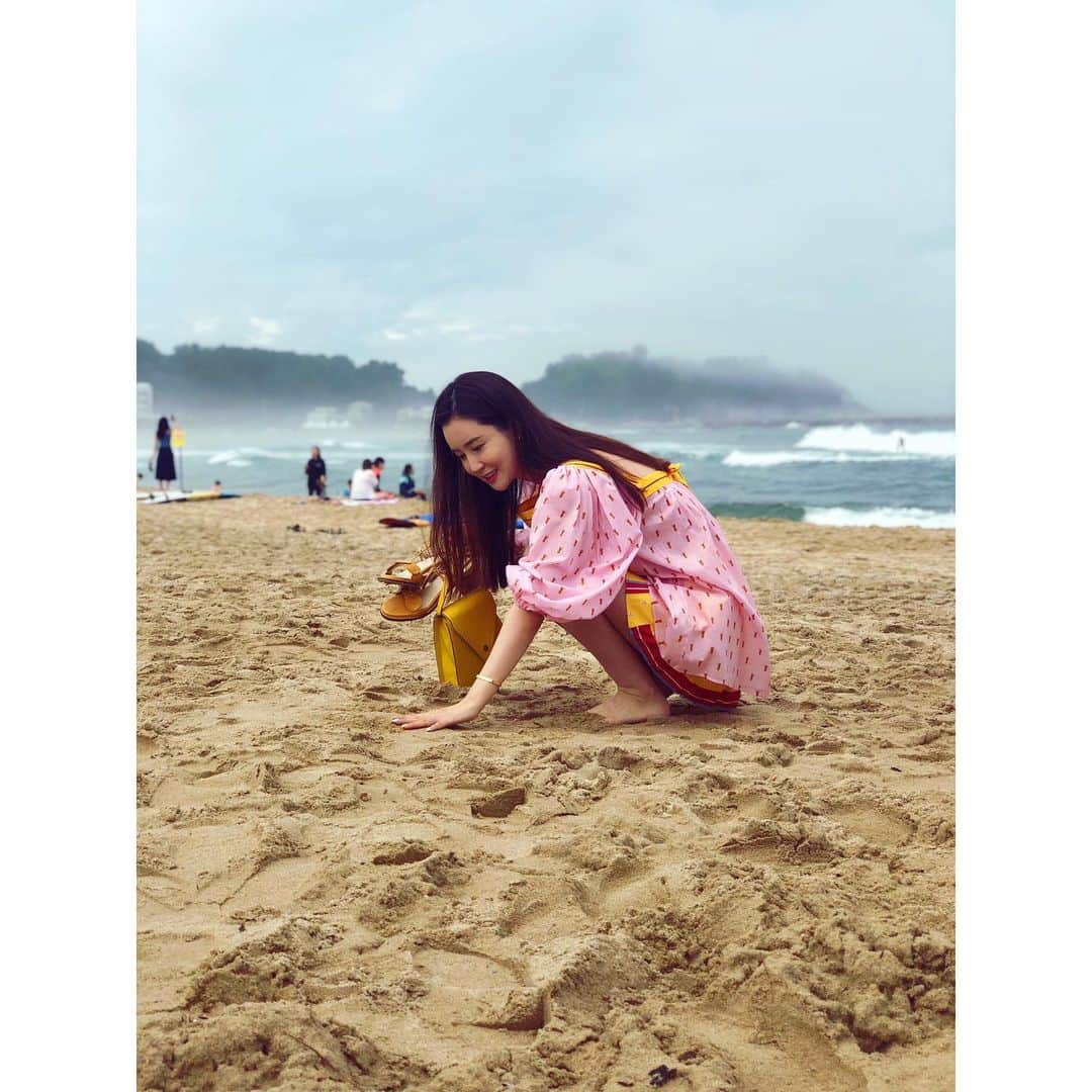 イ・ダヘのインスタグラム：「#바다중독」