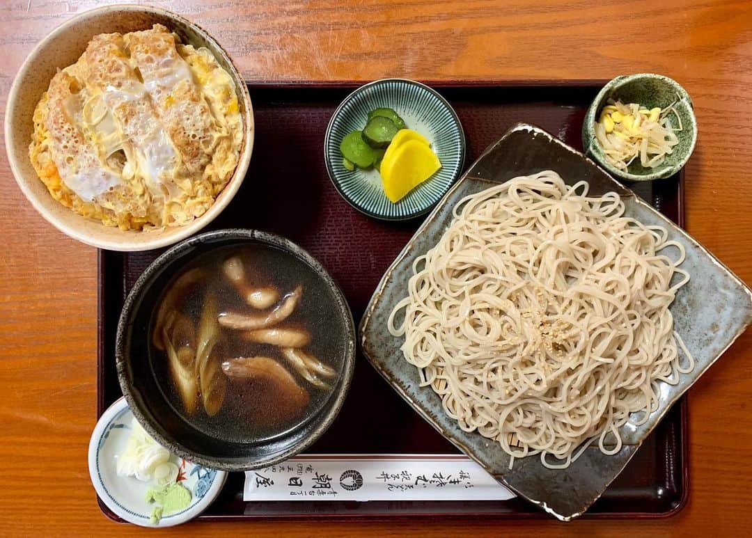 白鳥雪之丞のグルメインスタ