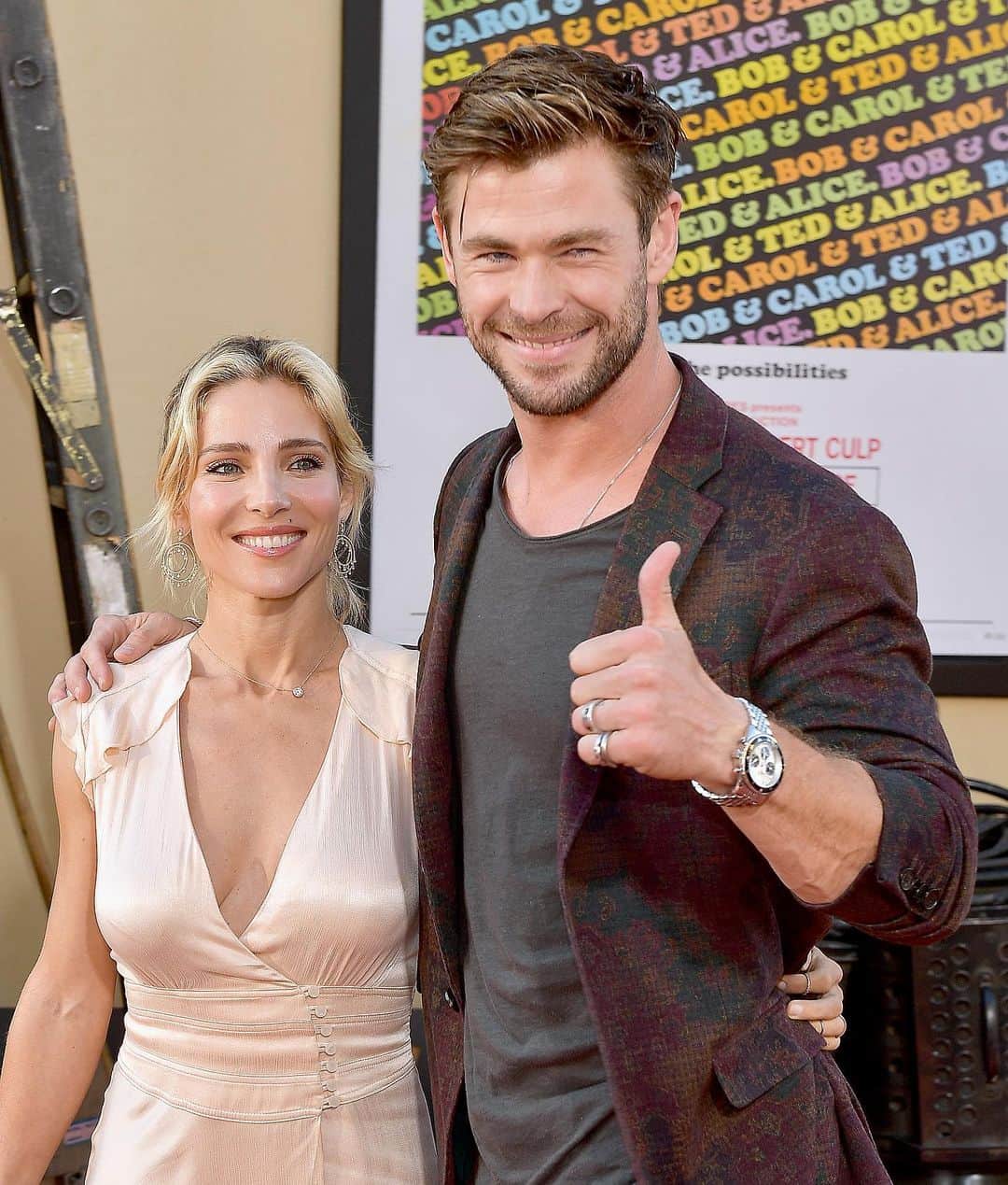 Just Jaredさんのインスタグラム写真 - (Just JaredInstagram)「@chrishemsworth and wife @elsapatakyconfidential couple up for the @onceinhollywood premiere! #ChrisHemsworth #ElsaPataky #OnceUponATimeInHollywood Photos: Getty」7月23日 11時57分 - justjared