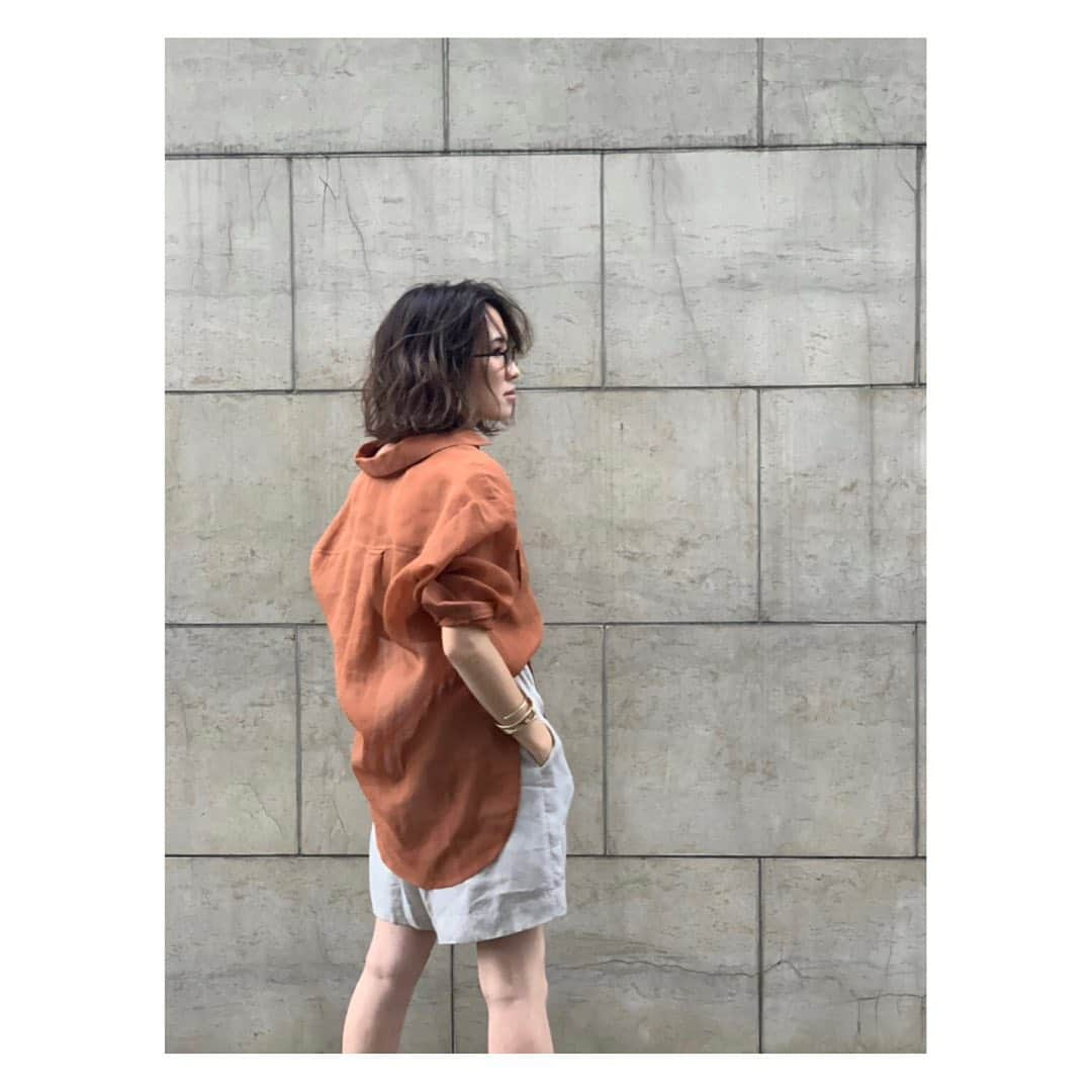 ETRÉ TOKYO ストアさんのインスタグラム写真 - (ETRÉ TOKYO ストアInstagram)「@etretokyo Staff： 本社Hana 158㎝ 【 @kotajimahana 】  #オープンカラーシースルーシャツ ￥19,000 + tax 着用：BROWN / Fサイズ  #キュプラリボンショートパンツ ￥18,000 + tax 着用：BEIGE  #etretokyo」7月23日 13時31分 - etretokyo_store