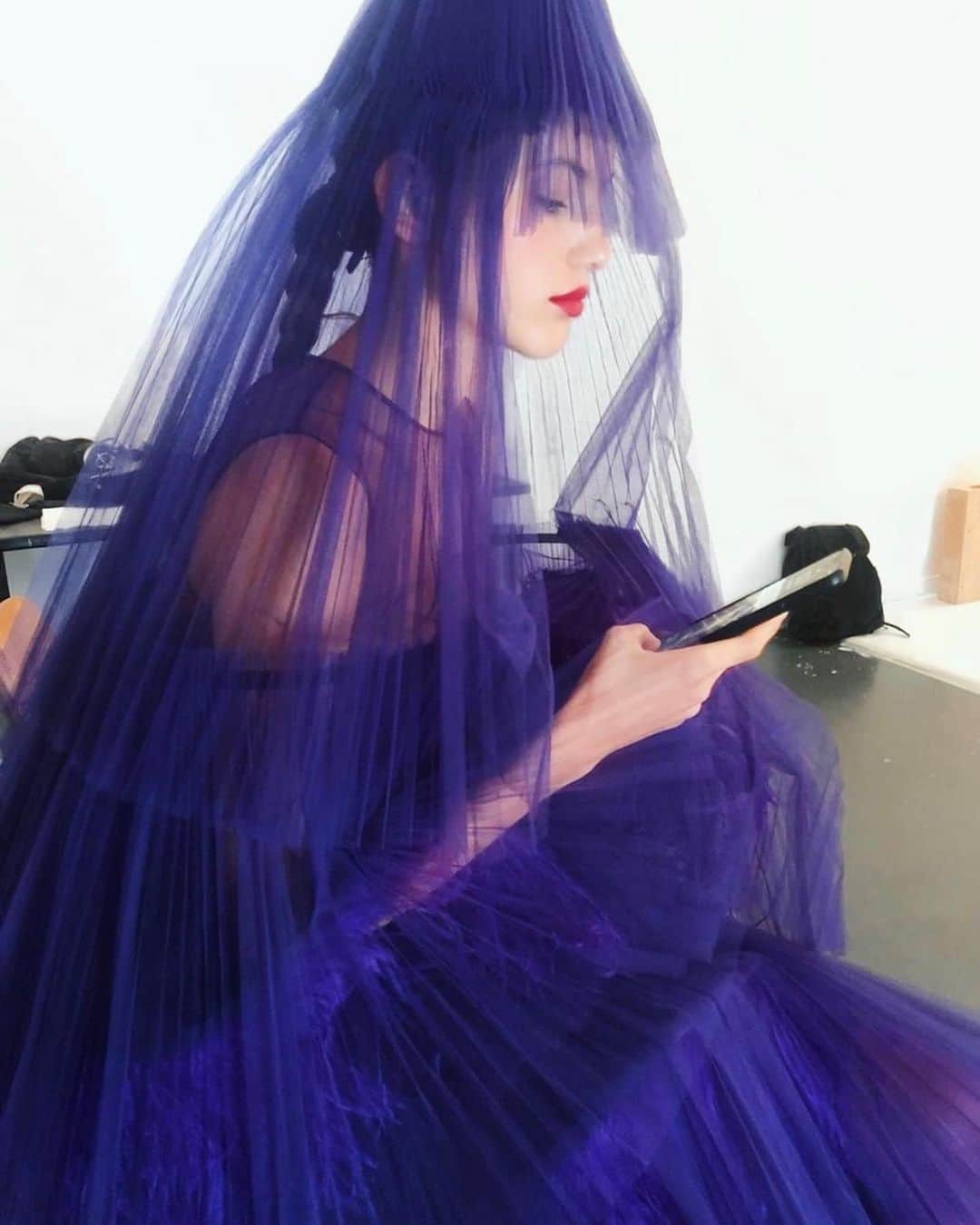 ヴァレリー・カウフマンのインスタグラム：「Purple rain ☔️ #BTS」