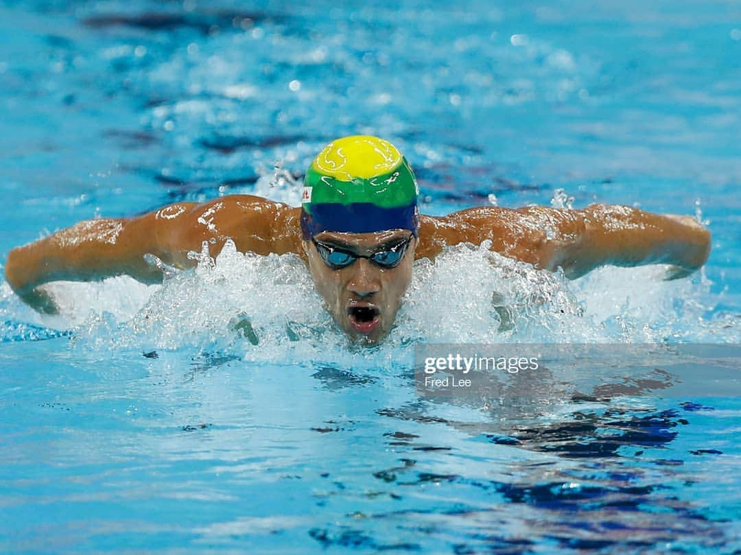 レオナルド・ジ・デウスさんのインスタグラム写真 - (レオナルド・ジ・デウスInstagram)「Classificado para a final dos 200m borboleta 🏊🏼‍♂️💨🔱 1:55.71 (4⁰ tempo)🙌🏼🙌🏼🙌🏼 Valeu pela torcida. Amanhã as 8h ao vivo no @sportv 📺 📸 gettyimage #vaileodedeus #gwangju2019 #worldchampionship」7月23日 23時41分 - leogdeus