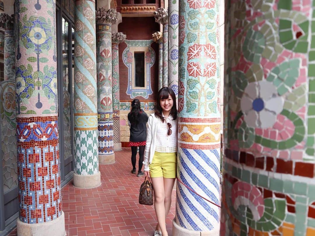 肥田佳菜子のインスタグラム：「スペイン旅行✈️バルセロナ編🇪🇸💕 #スペイン #スペイン旅行 #spain #trip #バルセロナ #barcelona #ガウディ #gaudi #グエル公園 #カタルーニャ音楽堂 #サクラダファミリア #サンパウ病院」