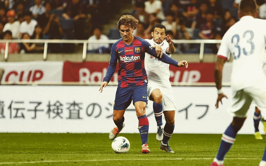 アントワーヌ・グリーズマンさんのインスタグラム写真 - (アントワーヌ・グリーズマンInstagram)「El primero de muchos!!! 💙❤💙 @fcbarcelona」7月23日 23時55分 - antogriezmann