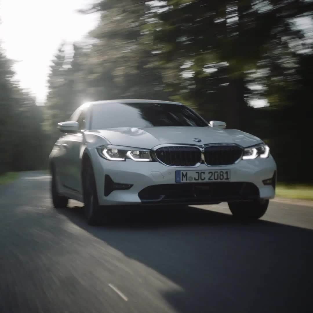 BMWのインスタグラム：「Unplugged, the world is your playground. The BMW Plug-in-Hybrid fleet. #unplugandplay #BMW #pluginhybrid #electriccar __ BMW 330e Sedan: Energy consumption in kWh/100 km (combined): 15.4 - 14.8. Fuel consumption in l/100 km (combined): 1.9 - 1.6. CO2 emissions in g/km (combined): 43 - 37. The values of fuel consumptions, CO2 emissions and energy consumptions shown were determined according to the European Regulation (EC) 715/2007 in the version applicable at the time of type approval. The figures refer to a vehicle with basic configuration in Germany and the range shown considers optional equipment and the different size of wheels and tires available on the selected model. The values of the vehicles are already based on the new WLTP regulation and are translated back into NEDC-equivalent values in order to ensure the comparison between the vehicles. [With respect to these vehicles, for vehicle related taxes or other duties based (at least inter alia) on CO2-emissions the CO2 values may differ to the values stated here.] The CO2 efficiency specifications are determined according to Directive 1999/94/EC and the European Regulation in its current version applicable. The values shown are based on the fuel consumption, CO2 values and energy consumptions according to the NEDC cycle for the classification. For further information about the official fuel consumption and the specific CO2 emission of new passenger cars can be taken out of the „handbook of fuel consumption, the CO2 emission and power consumption of new passenger cars“, which is available at all selling points and at https://www.dat.de/angebote/verlagsprodukte/leitfaden-kraftstoffverbrauch.html.」