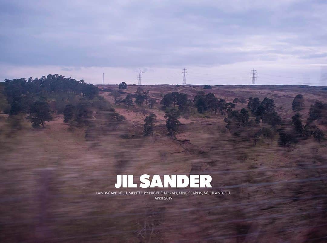 ジルサンダーさんのインスタグラム写真 - (ジルサンダーInstagram)「#JILSANDER #SCOTLAND #FW19CAMPAIGN Landscape documented by Nigel Shafran, Kingsbarns, Scotland, E.U. April 2019  #NigelShafran」7月24日 0時00分 - jilsander
