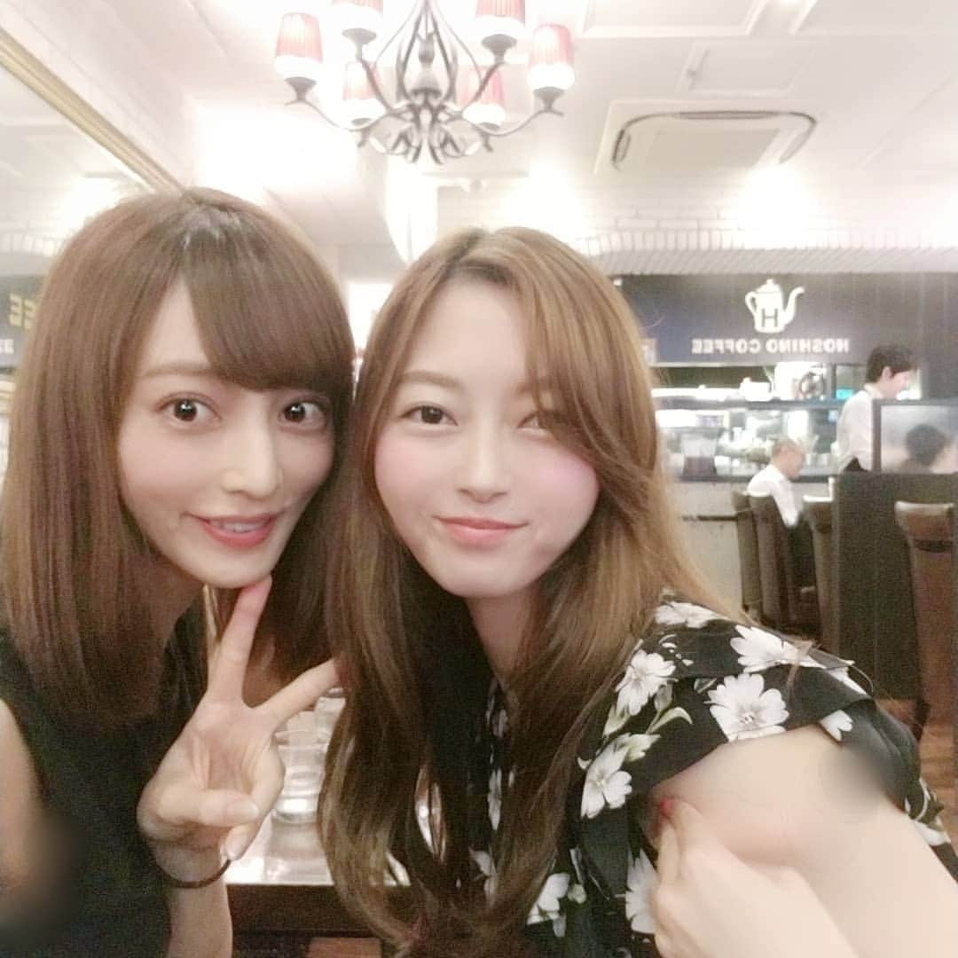 池田夏希さんのインスタグラム写真 - (池田夏希Instagram)「莉奈(@rinayamashita )と一昨日振り😊💓 . ずっと行きたかったあざぶやでお腹いっぱい焼肉食べてきました😋🍴 〆の冷麺にやられた😍 楽しいディナーでした🎵 . #莉奈 #一昨日振り #話が尽きない #マシンガントーク #ずっと行きたかった #焼肉 #あざぶや #全部美味しかった #食べ過ぎた #パワーつきすぎたな 笑  #rina #onedayyesterday #cannotstoptalking #girlstalk #grilledmeat #azabuya #delicious #atetoomuch #powercharge #instagood #instafood #instalike #instalove #goodnight」7月24日 0時34分 - natsukiikeda624