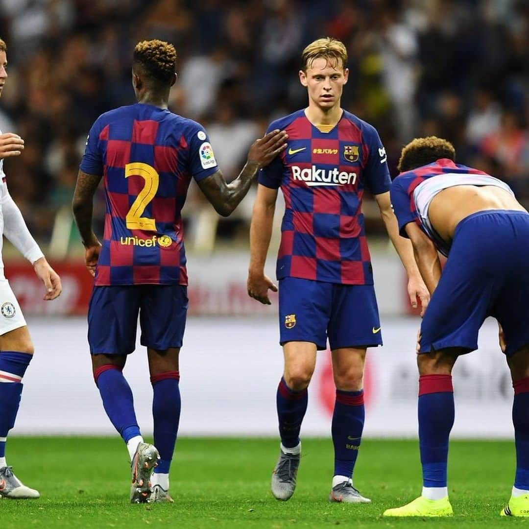 ネルソン・セメドさんのインスタグラム写真 - (ネルソン・セメドInstagram)「Primer partido en japon 🇯🇵」7月24日 0時56分 - nelsonsemedo50