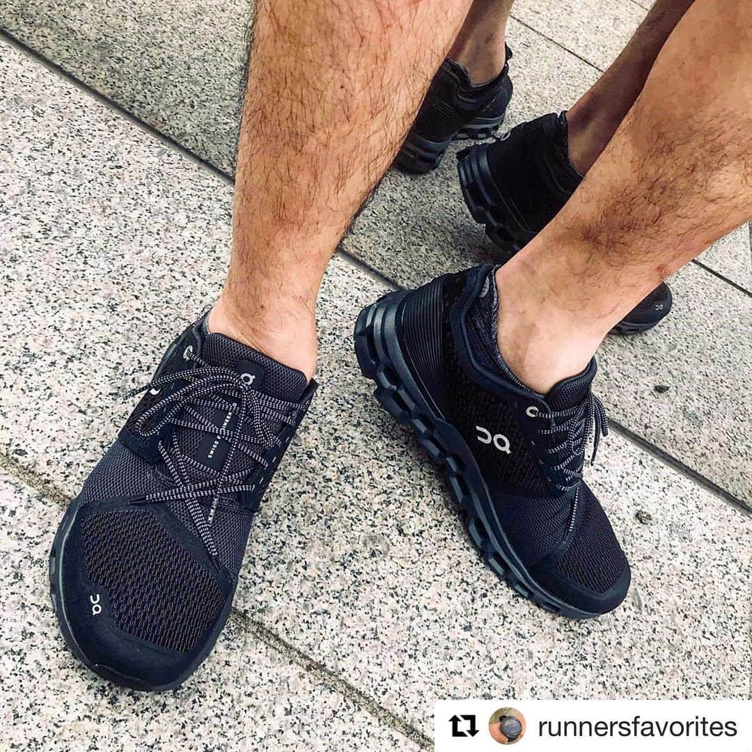 宇野薫のインスタグラム：「Runners Favorites に わたしのお気に入りアップして いただきました！  #onfriends #stancesocks #宇野薫  #caoluno #unorun #unorungear  #Repost @runnersfavorites with @get_repost ・・・ * Runners Favorites ランナーたちのお気に入り  0252 @caoluno On CLOUDSTRATUS オン クラウドストラトス 「なんといってもアッパーのホールド感がとてもいい！またソールからアッパーまで、これまで履いてきたOnのシューズよりもボリューム感がある点も、とても新鮮です」 #onrunning #cloudstratus #クラウドストラトス」