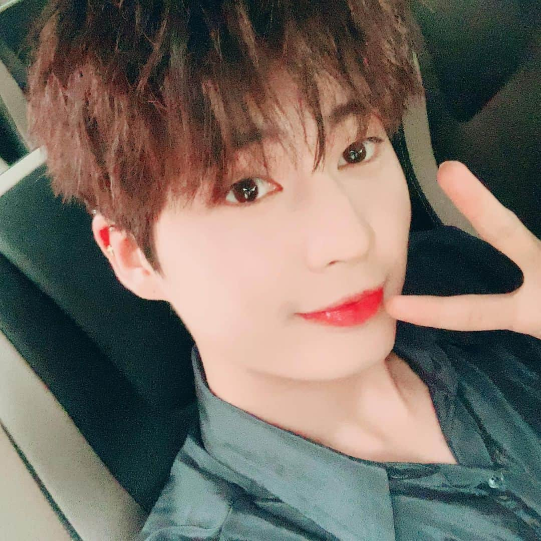 UP10TIONさんのインスタグラム写真 - (UP10TIONInstagram)「인스타 셀카 📸✌️ #고결 #kogyeol #up10tion」7月23日 16時34分 - u10t_official