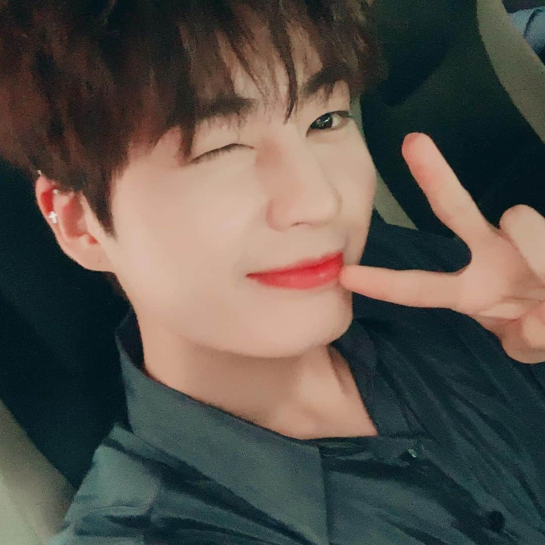 UP10TIONさんのインスタグラム写真 - (UP10TIONInstagram)「인스타 셀카 📸✌️ #고결 #kogyeol #up10tion」7月23日 16時34分 - u10t_official