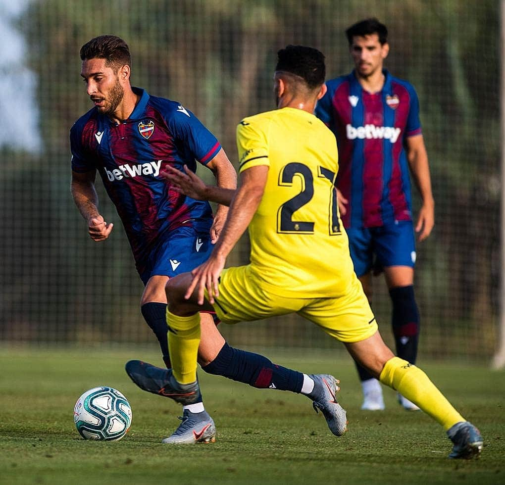 レバンテUDさんのインスタグラム写真 - (レバンテUDInstagram)「MATCHDAY #PreSeason ⚽️ ---- #MachoLevante #LevanteUD #LaLiga #laligasantander #Futbol #Football #110AñosDeResistencia #OrgullGranota #LUDInside」7月23日 16時35分 - levanteud