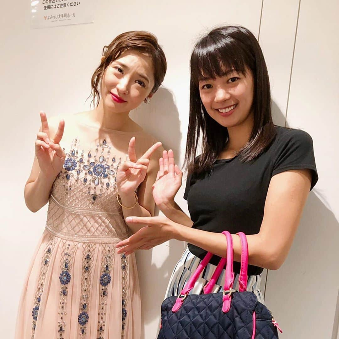 紀真耶さんのインスタグラム写真 - (紀真耶Instagram)「#ほっこり シリーズ 最近のこと！ 美桜ちゃんとタピオカ飲んで。 久冨さんとスイカを食べて。 玲奈ちゃんのコンサートを2日続けて観に行って！  お腹も心も満たされました(^^) 甘いものもフルーツも大好きです❤️ ☆ ☆ #タピオカ#スイカ#ミュージカル#コンサート#満腹#満心#笹本玲奈#久冨慶子 アナ#林美桜 アナ#紀真耶#テレビ朝日#アナウンサー」7月23日 18時36分 - maya0kino