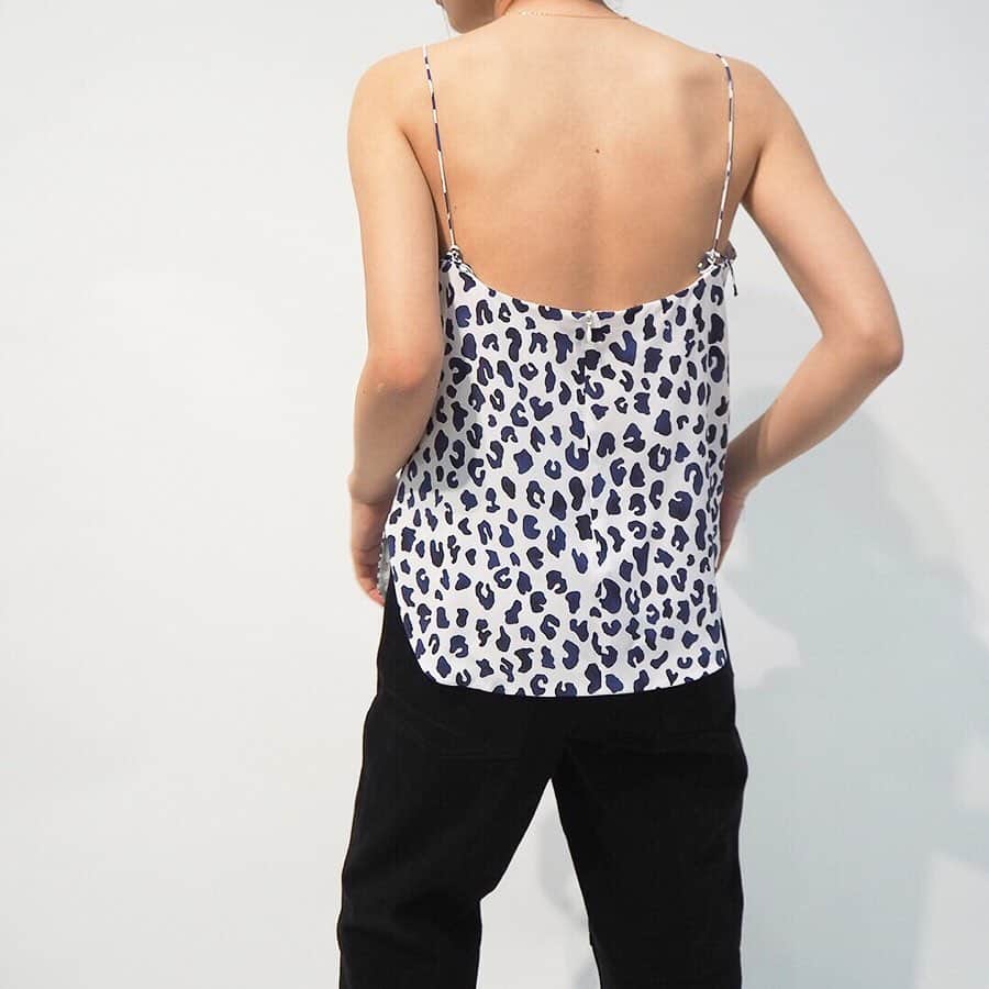 DES PRESさんのインスタグラム写真 - (DES PRESInstagram)「【NEW ARRIVAL】  SHIRT / 22-01-94-01006 / ¥19,000 (+tax) PANTS / 22-04-94-04003 / ¥28,000 (+tax)  #DESPRÉS#despres#デプレ #shirt#pants#leopard #fashion#ootd#coordinate #tomorrowland_jp」7月23日 19時05分 - despres_jp