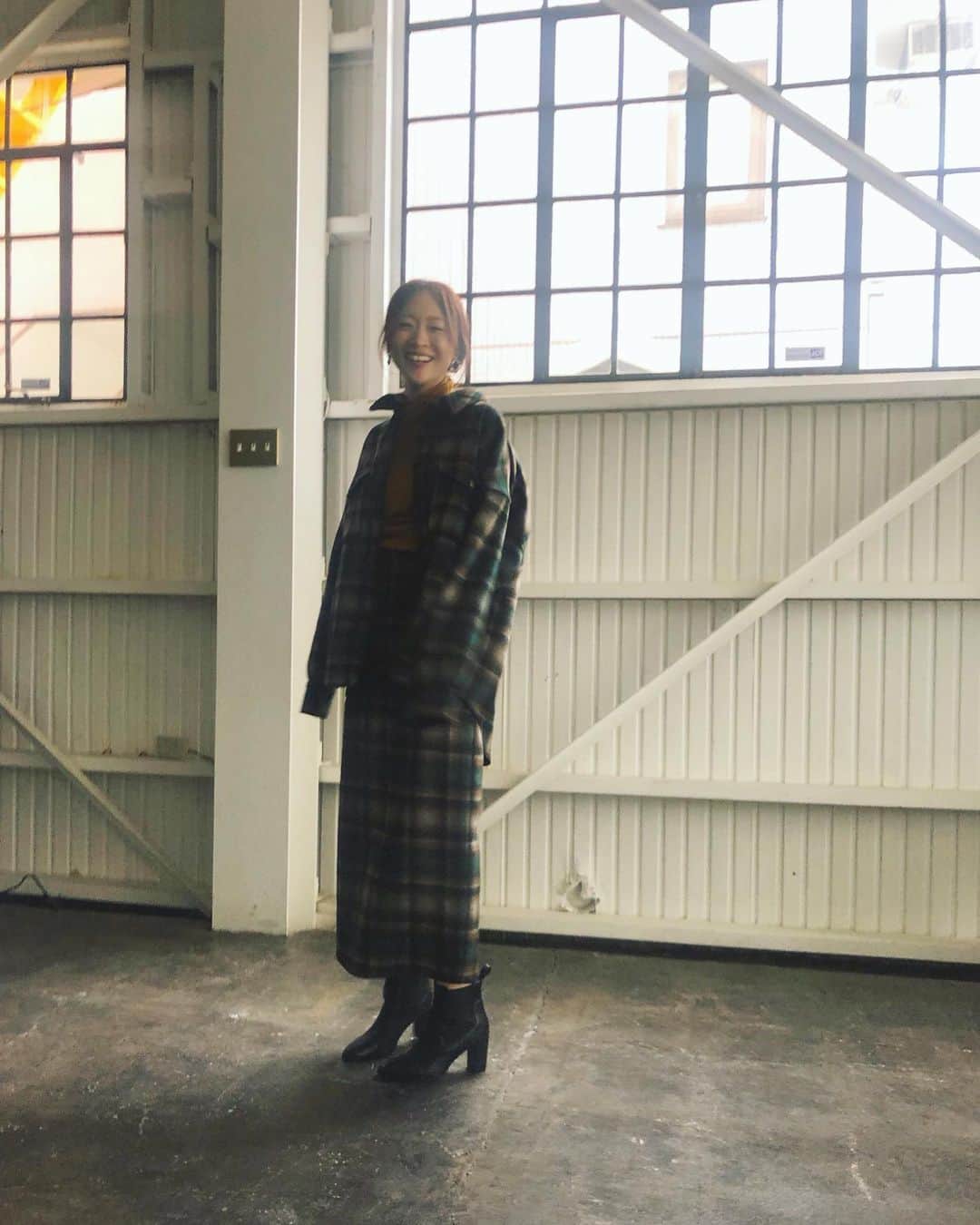 野尻美穂のインスタグラム：「Newミホナノー！ WEB公開は8月頭だよ！ 着てるのも新しいやつ😚💕 頑張るぜー💪！ #mihonano #今回も楽しい撮影だった🙆‍♀️」