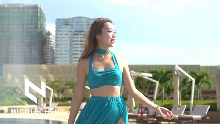 Nicole Chenのインスタグラム：「Love this lifestyle and the Lovely View of this amazing hotel @okadamanila best hospitality ive ever had for a hotel. Would give it up to Okada Manila. Camera @sonysingapore  #hotel #okadamanila #nicolechen #swimmingpools #sea #bikini #ocean #djiosmopocket #sonya7iii」