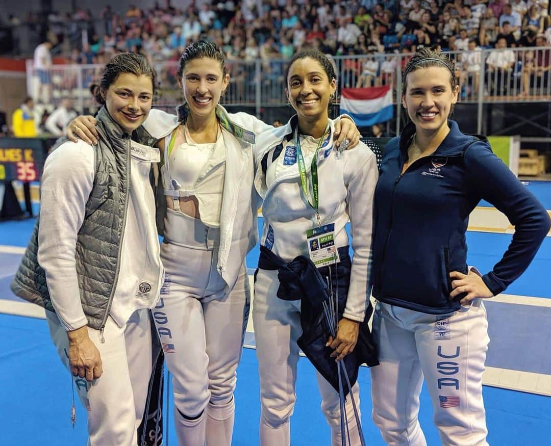 ケリー・ハーリーのインスタグラム：「Love my team🔥 [not pictured but JUST as important] @avanbrummen @iwashingtonusa  The 2019 World Championships is a wrap ✅ Finished the individual event 21st and in the team event we ended up 5th. While we didn’t come away with a medal like we had hoped, we did come away with some valuable lessons learned and an even stronger bond 💪🏼 We are hungrier than ever!  Time for the off season FINALLY. I need a vacation 🌴」