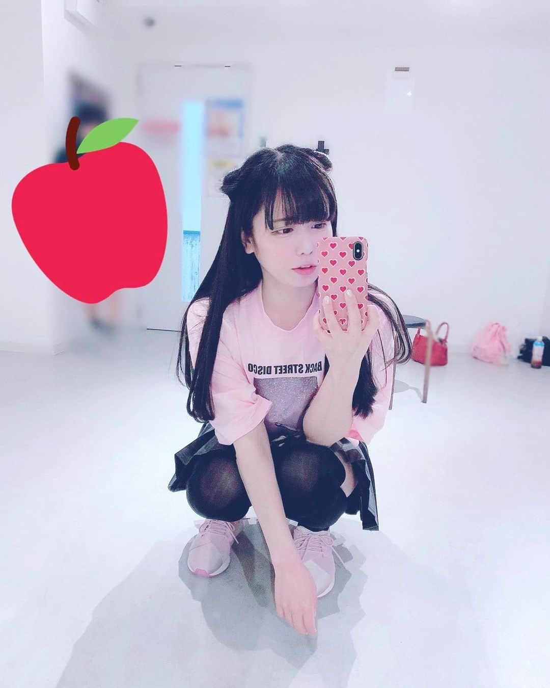 恋汐 りんごさんのインスタグラム写真 - (恋汐 りんごInstagram)「🍎 🐈 🍎 🐈  にゃんはわヘアはまってるの (Ｕ '人' Ｕ)  #cat #hairarrange  #恋汐りんごのつくりかた  #japanesegirl  #japaneseidol  #恋汐りんご」7月23日 20時24分 - sioringogo