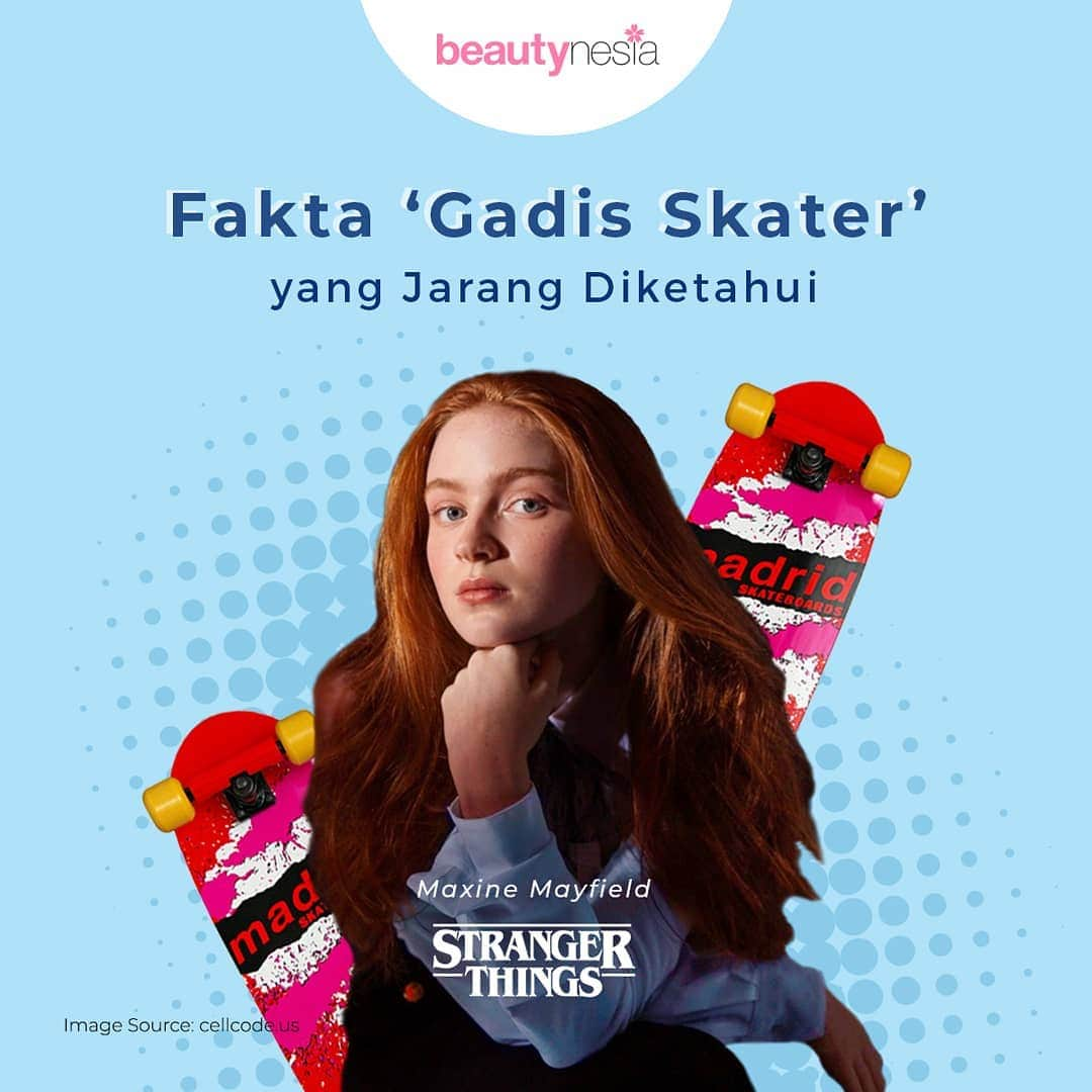 Beauty | Health | Fashionさんのインスタグラム写真 - (Beauty | Health | FashionInstagram)「Sadie Sink, pemeran karakter Max di Stranger Things di @netflixid dihujani banyak pujian. Akting keren, wajah cantik ditambah lagi dengan kepercayaan dirinya membuat banyak mata tertuju padanya.  Tapi tahukah kamu, Sadie Sink punya fakta-fakta yang jarang diketahui orang. Kira-kira apa saja ya?  1. Memulai Karir Dari Teater. Setelah ibunya mengetahui bakat Sadie, ia didaftarkan di kelas drama. Hingga pada tahun 2012, Sadie debut di Broadway Musical Annie.  2. Menghasilkan Sekitar Rp 2,1 Miliar Per Episode Di Serial Stranger Things. Awalnya Sadie menandatangani kontrak dengan Netflix untuk honor Rp322 juta per episodenya. Namun karena popularitasnya, di musim ketiga ini honornya juga naik secara fantastis.  3. Seorang Vegan. Sadie menjadi seorang vegan setelah membintangi ‘The Glass Castle’ pada 2017 lalu. Menurutnya itu akan membuatnya lebih sehat dan dapat membantu lingkungan dan hewan.  4. Membuat Debut Landas Pacu di Undercover’s Fall/Winter 2018. Setelah bermain di serial ‘Stranger Things 2’, Sadie membuat debut landas pacu di FW18 Undercover 2018 lalu.  5. Bersahabat dengan Millie Bobby Brown  di kehidupan nyata. Persahabatan keduanya terlihat sangat dekat. Keduanya juga pernah berjalan-jalan ke Cabo, bersama keluarga mereka.  #Beautynesia #BeautynesiaID #strangerthings #sadiesink #netflix #fakta #faktaunik #faktadunia」7月23日 20時25分 - beautynesia.id