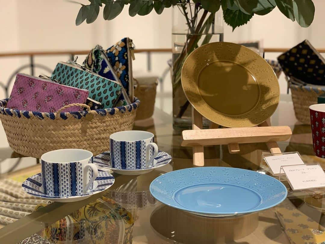 メゾン・プルミエール アット ロビンズのグルメインスタ