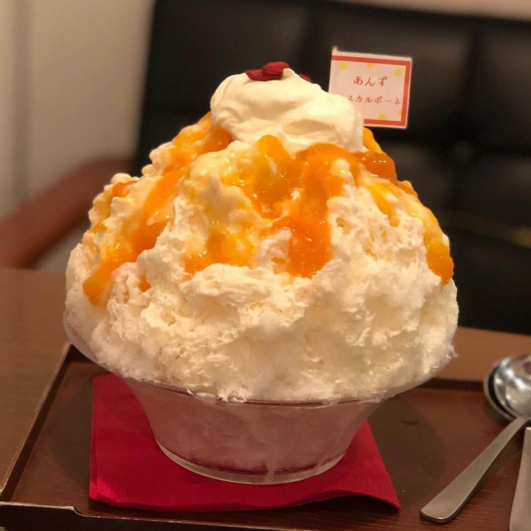 栗山夢衣のグルメインスタ