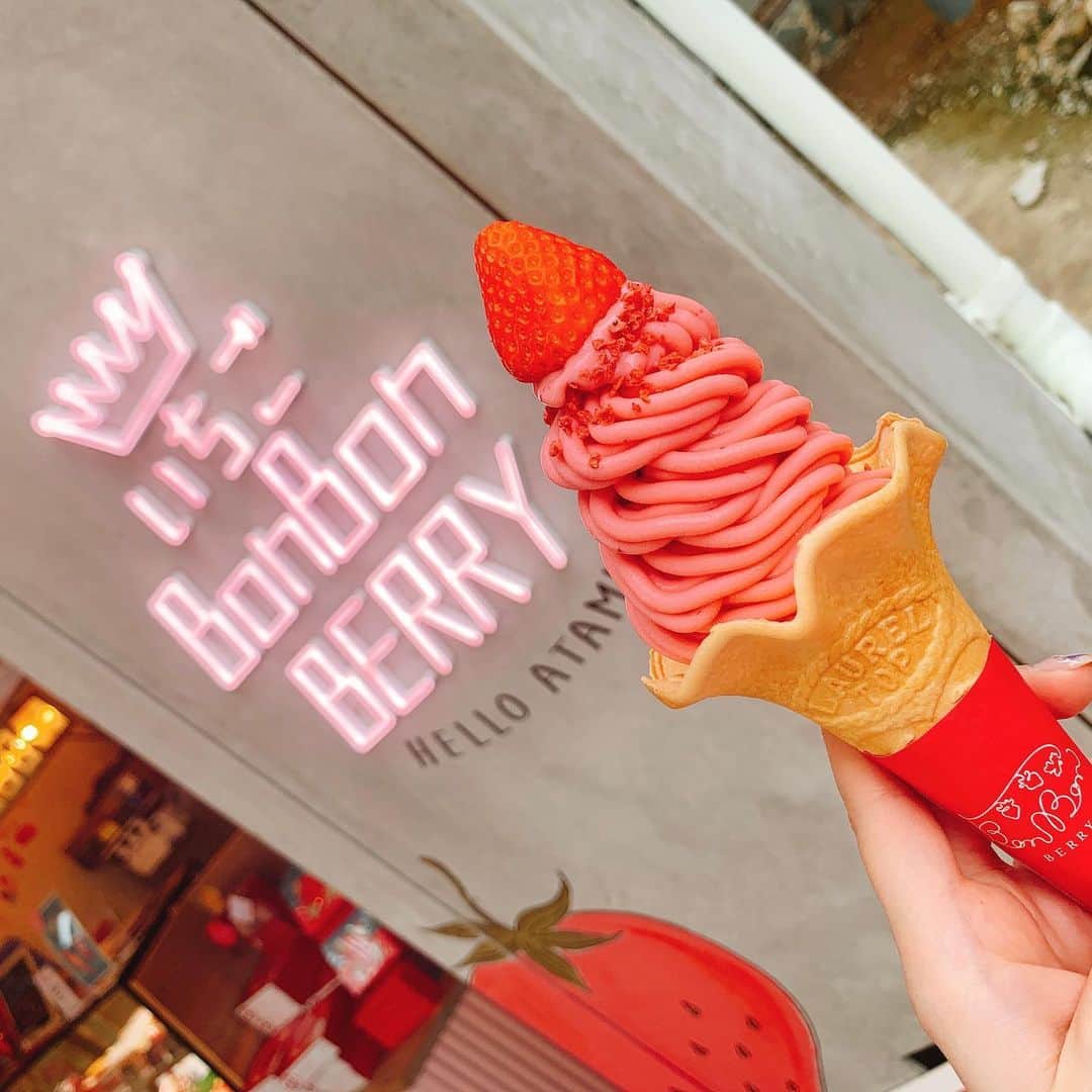 坂口莉果子のグルメインスタ