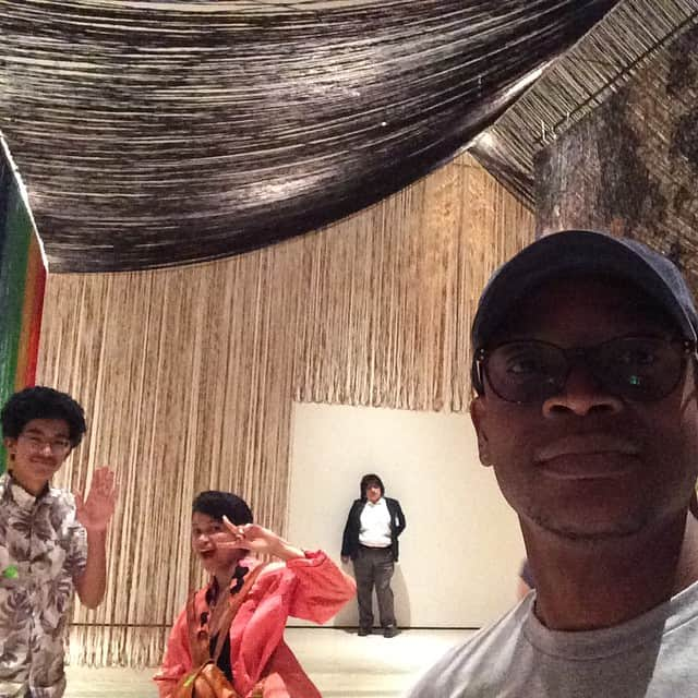 ラリー・ギリアード・Jrさんのインスタグラム写真 - (ラリー・ギリアード・JrInstagram)「Spending time with the offspring at LACMA! Get that culture! Art inspires Art!!! #LA #2019 #lacma」7月23日 22時34分 - thereallgjr