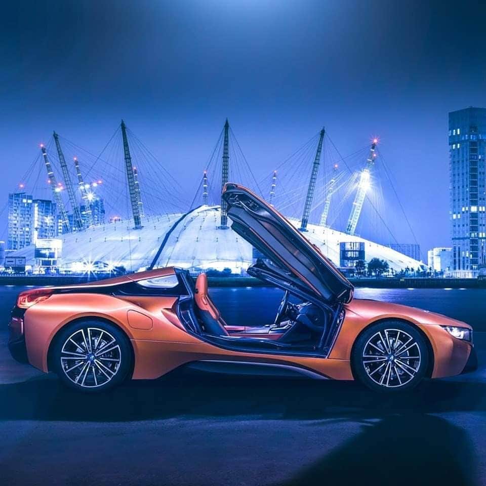 BMW Thailandさんのインスタグラム写真 - (BMW ThailandInstagram)「BMW i8 Roadster ความงดงามตระการตาของพลังงานไฟฟ้าที่พร้อมก้าวเข้าสู่โลกแห่งอนาคต  #BMW #BMWTH #BMWi #BMWi8Roadster Credit via Instagram: markfagelsonphotography.」7月23日 22時40分 - bmwthailand