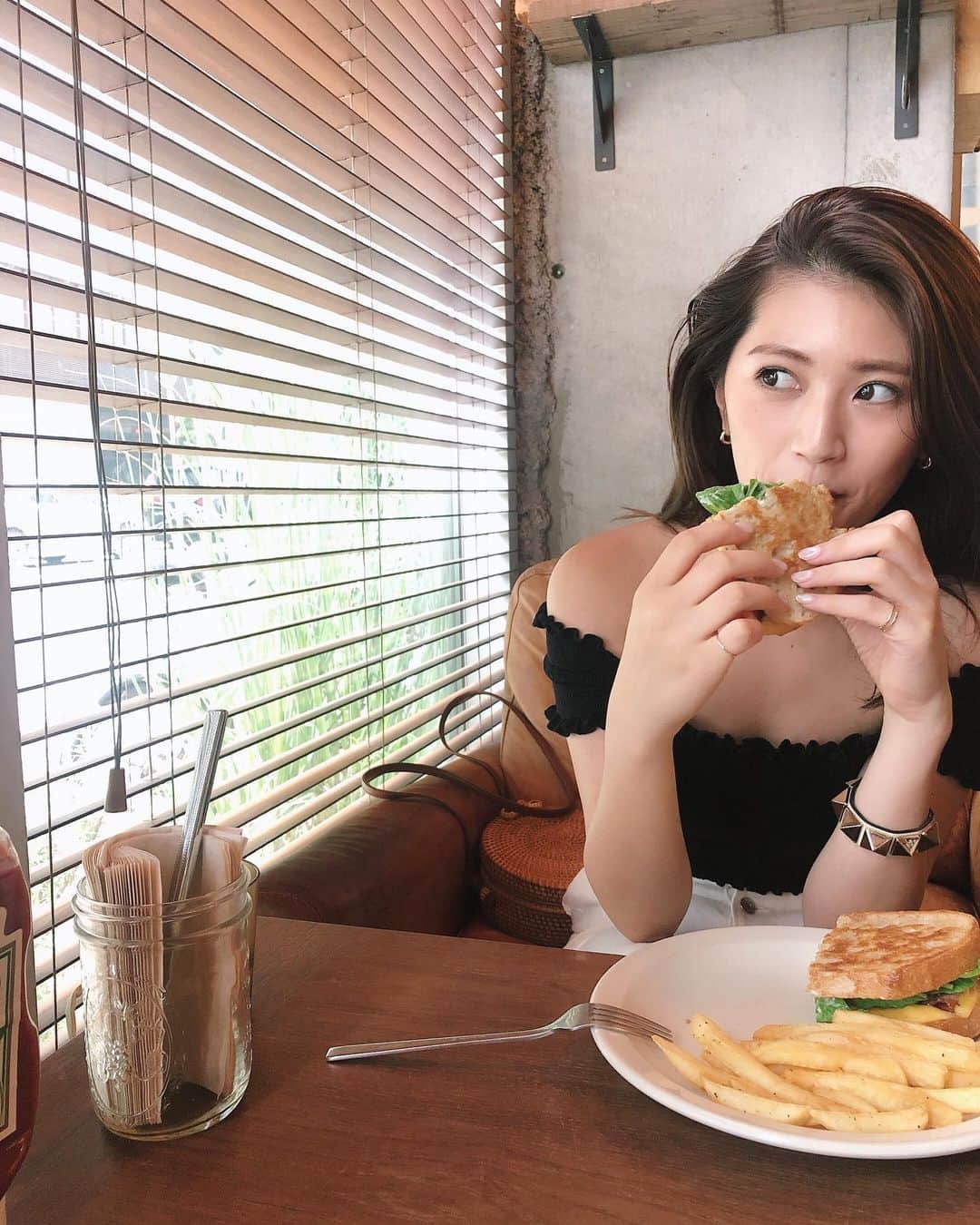 藤原菜摘のグルメインスタ