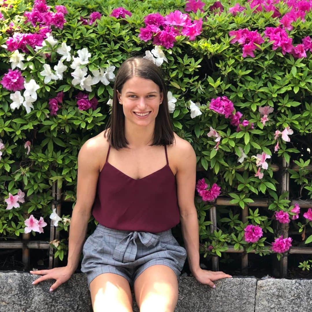 ゾーイ・クラークさんのインスタグラム写真 - (ゾーイ・クラークInstagram)「#summervibes 🌞」7月23日 22時45分 - zoey.f.clark