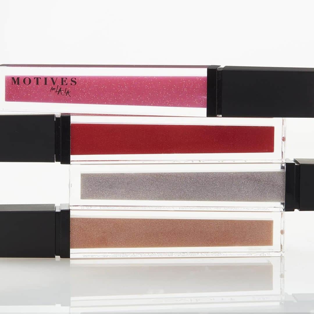 Motives Cosmeticsさんのインスタグラム写真 - (Motives CosmeticsInstagram)「A sheer, high-shine gloss chosen by @lala that can be worn alone or layered over lip color to add a touch of luster to lips. . . . . #motives #motivescosmetics  #mua #makeuplove #makeupartist  #makeupadict #makeupobsessed #sunkissedlips」7月23日 23時00分 - motivescosmetics