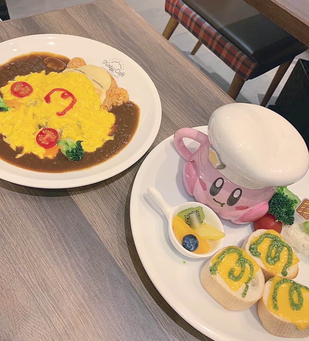 廣川奈々聖さんのインスタグラム写真 - (廣川奈々聖Instagram)「．﻿ ﻿ ﻿ ﻿ 東京ソラマチに期間限定オープンしてる #カービィカフェ  に妹的かわいこちゃんと行ってきたよ〜🌟 ﻿ ﻿ 私が食べたのはスープとパンのセットのほう🥐🥗﻿ ﻿ ﻿ 運良く予約できたんだ〜よかった〜﻿ めちゃかわでした(T ^ T)❤︎❤︎﻿ ﻿ ﻿ ﻿ ･﻿ ･﻿ ･﻿ ﻿#ななせのcafe巡り #東京ソラマチ #tokyocafe #tokyosoramachi #カービィカフェ東京 #kirby #kirbycafe #期間限定カフェ #キャラカフェ #あーお #ごち ﻿ ﻿」7月23日 23時00分 - nanaseven7_u_u