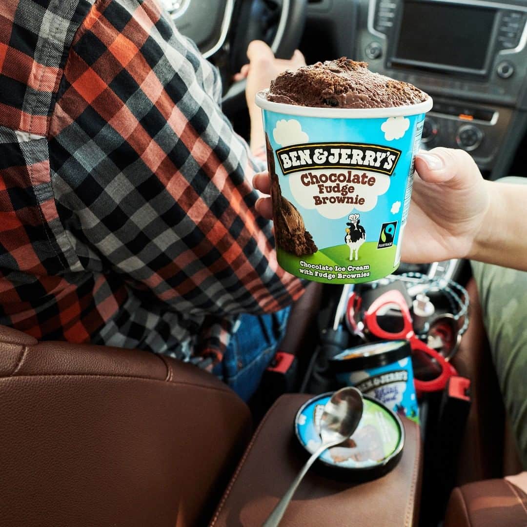 Ben & Jerry'sさんのインスタグラム写真 - (Ben & Jerry'sInstagram)「WARNING: May cause distracted driving.⁠ ⁠ Find Chocolate Fudge Brownie near you at the link in our bio!」7月24日 1時30分 - benandjerrys