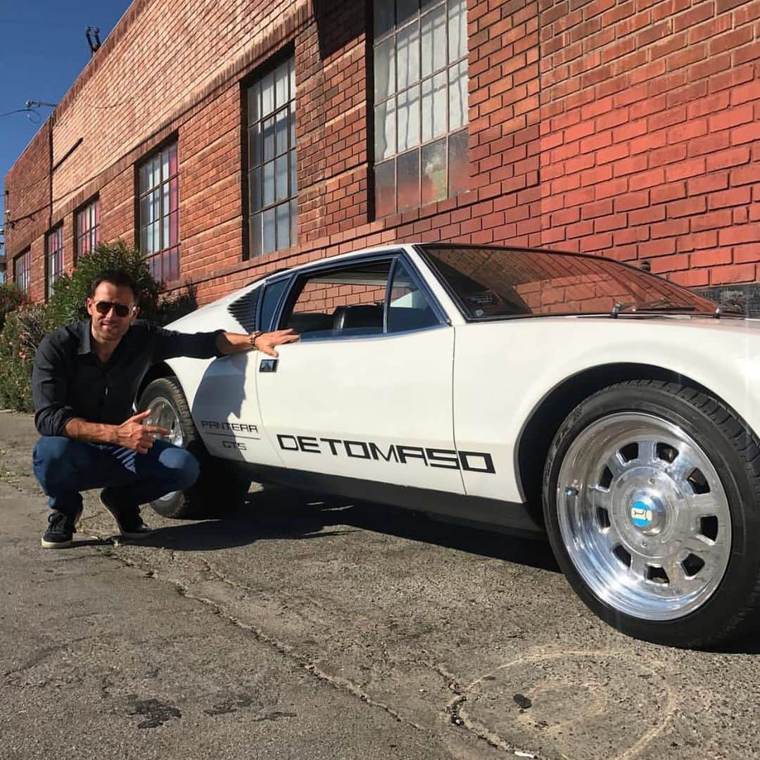 CarsWithoutLimitsさんのインスタグラム写真 - (CarsWithoutLimitsInstagram)「The Mighty Detomaso  @mralexmanos Classic Car Finder」7月24日 2時18分 - carswithoutlimits