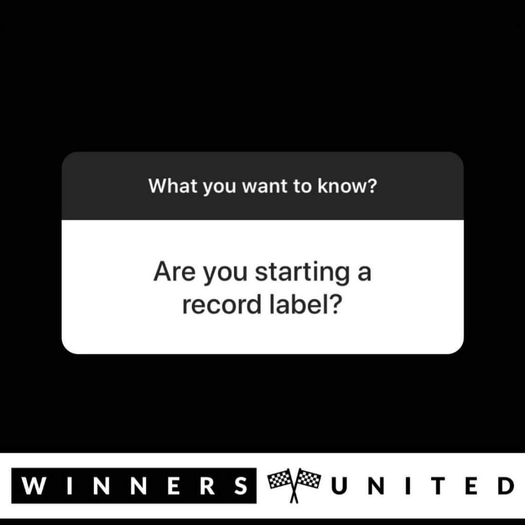 ルイス・ウィリアムスのインスタグラム：「@winners_united_ 😎」