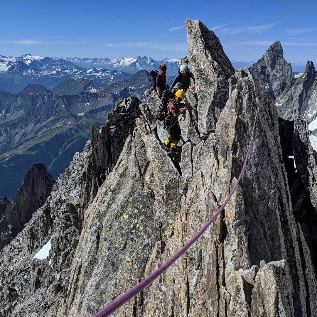 江本悠滋さんのインスタグラム写真 - (江本悠滋Instagram)「#aiguilledentreves #chamonix #alpi #montagnes」7月24日 2時36分 - emoto_yuji