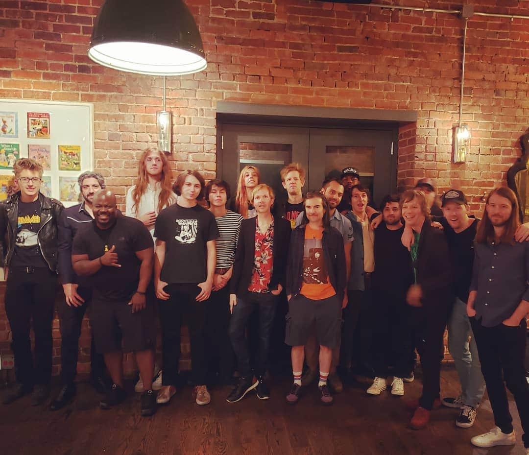 Beckさんのインスタグラム写真 - (BeckInstagram)「been in 5 cities in 4 days, a few weeks into the night running tour had a moment to get dinner with @spoontheband @starcrawler and my bandmates @shallowminx @rogerjosephmanning @crc_global @dmoorebass @spill_sounds @itscaledonia Missing @cagetheelephant who were somewhere in New Mexico but we will see everybody tonight in Denver !」7月24日 3時28分 - beck