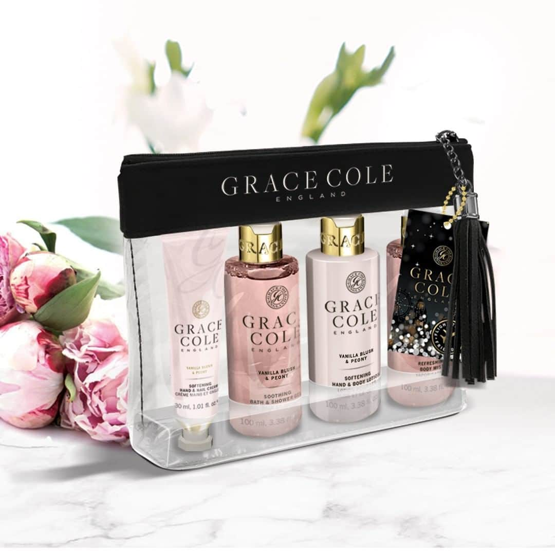 Grace Coleさんのインスタグラム写真 - (Grace ColeInstagram)「Our essential Travel set is a must!  Be prepared and order yours today.  Contains Hand & Nail Cream, Body Wash, Body Lotion & Body Mist.  #travel #travelset #travelsize #travelminiatures #summerhols #summer #summertravel #holidays #holiday #beachholiday #holidayinthesun #sun #summersun #handcream #handlotion #handandnailcream #handandnails #nailcream #bodywash #showergel #bodylotion #bodycream #bodymist #bodyspritz #spritzngo #bodyfragrance #fragrance」7月24日 3時50分 - gracecoleltd