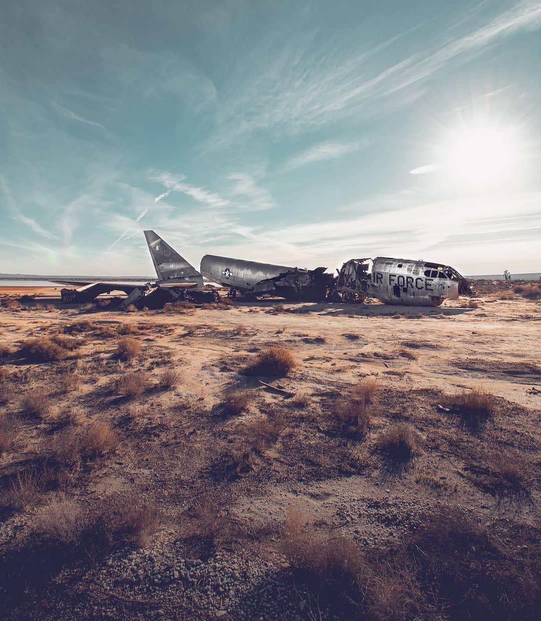Abandoned Placesさんのインスタグラム写真 - (Abandoned PlacesInstagram)「Air Force remains in the Mojave Desert. Photography by @_ginger__snaps」7月24日 4時00分 - itsabandoned