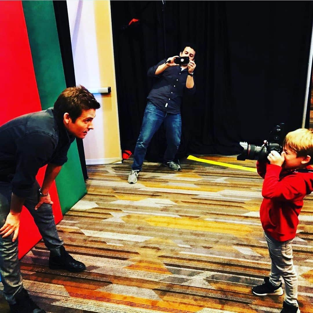 ケヴィン・ゼガーズさんのインスタグラム写真 - (ケヴィン・ゼガーズInstagram)「Fred brought his son to San Diego. Like a good child star, he put that boy to work.」7月24日 5時07分 - kevinzegers1984