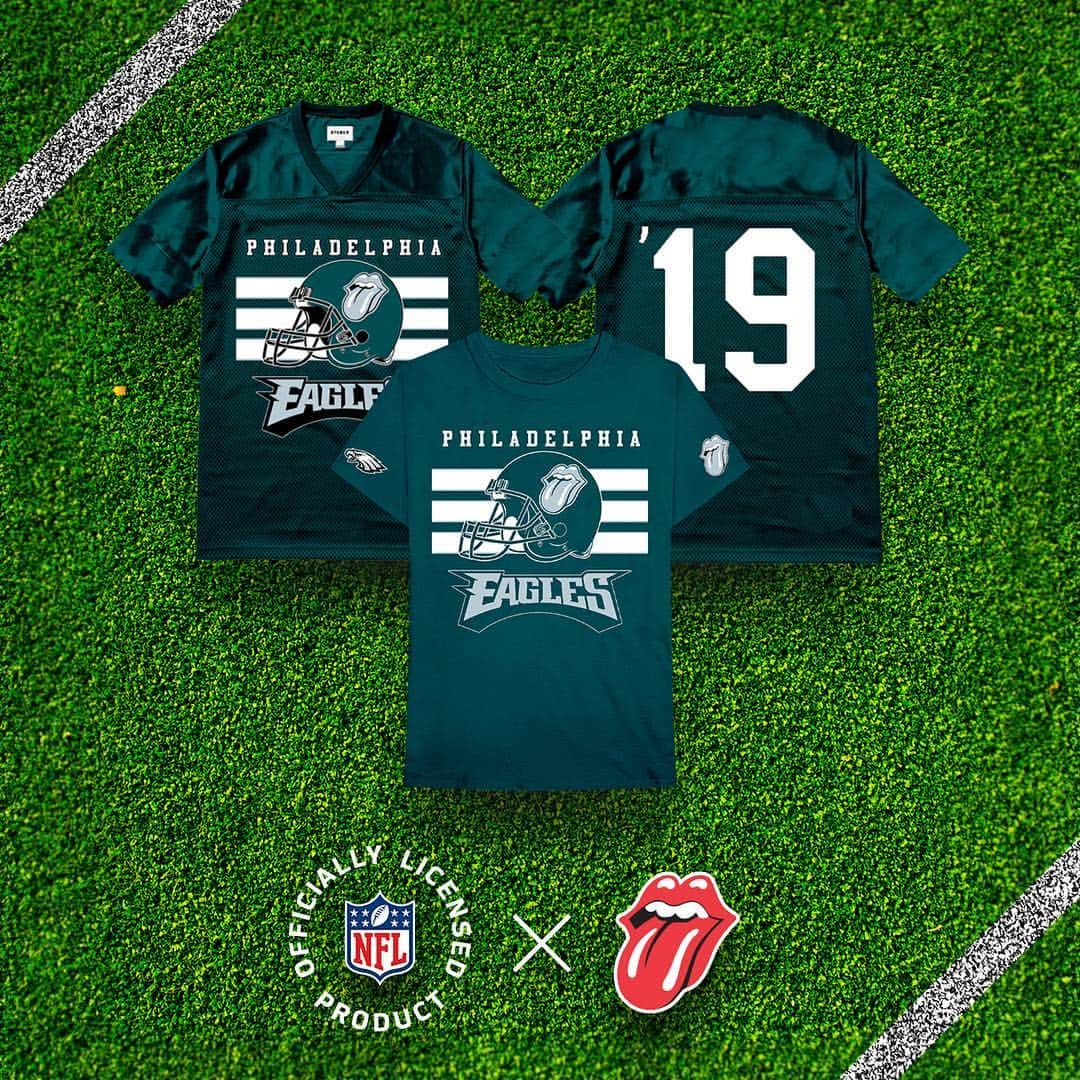 The Rolling Stonesさんのインスタグラム写真 - (The Rolling StonesInstagram)「Bringing some love to Philadelphia tonight! Swipe to see the NFL Philadelphia Eagles x Stones merch. Available at the shows and the US store therollingstonesshop.com #therollingstones #stonesnofilter #philadelphia #merch #tour #usa」7月24日 5時21分 - therollingstones