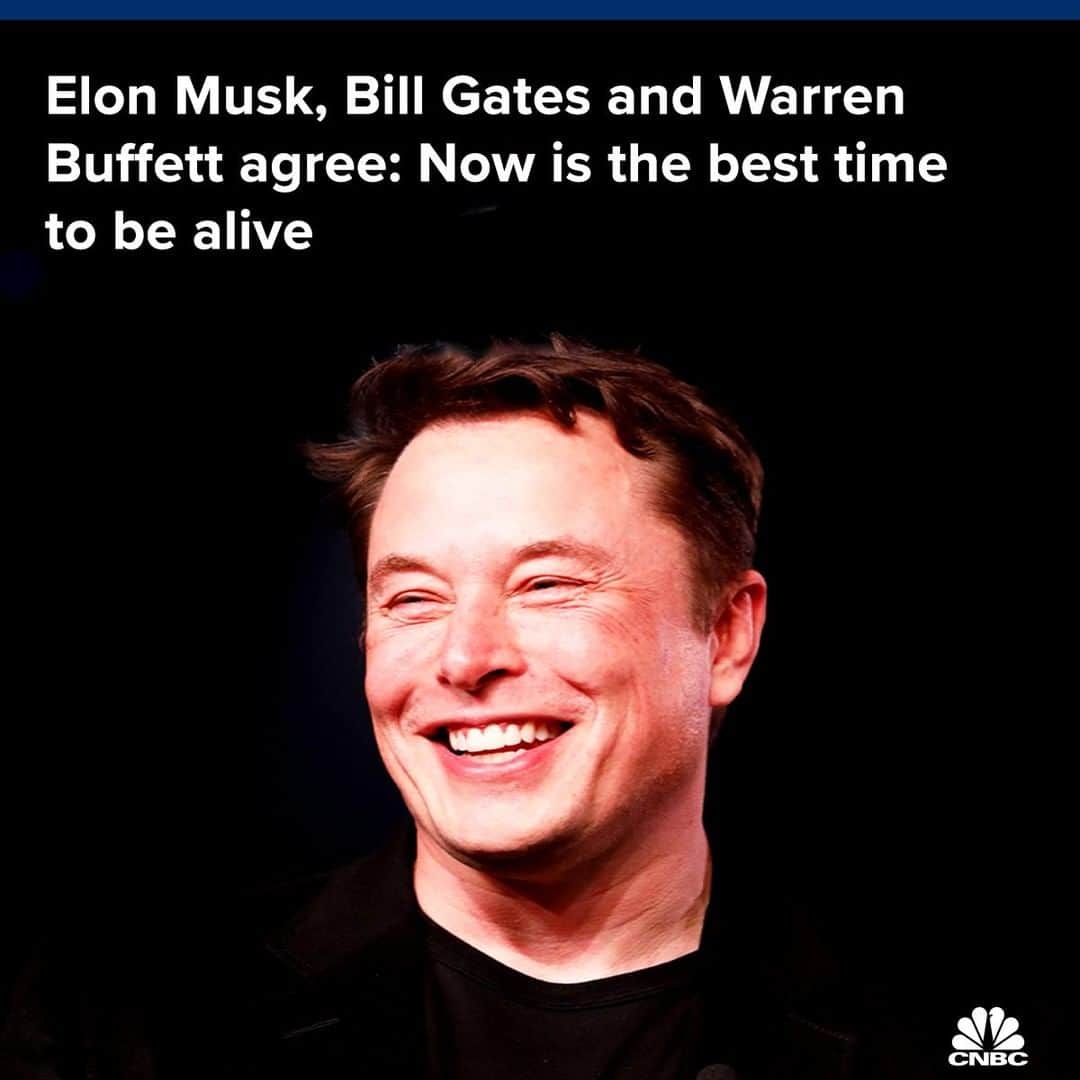 CNBCさんのインスタグラム写真 - (CNBCInstagram)「Elon Musk is an optimist: There is no better time to be alive, he says.⁠ ⁠ "I think a lot of times people are sort of negative about the present and about the future, but really if you are a student of history, when else would you really want to be alive?" Musk asked Tuesday at a Neuralink event at the California Academy of Sciences.⁠ ⁠ Both Gates and Buffett have voiced similar perspectives before, citing technological innovation as a driver for improving human welfare. ⁠ ⁠ Read more at the link in bio. ⁠ ⁠ (with @cnbcmakeit)」7月24日 6時40分 - cnbc