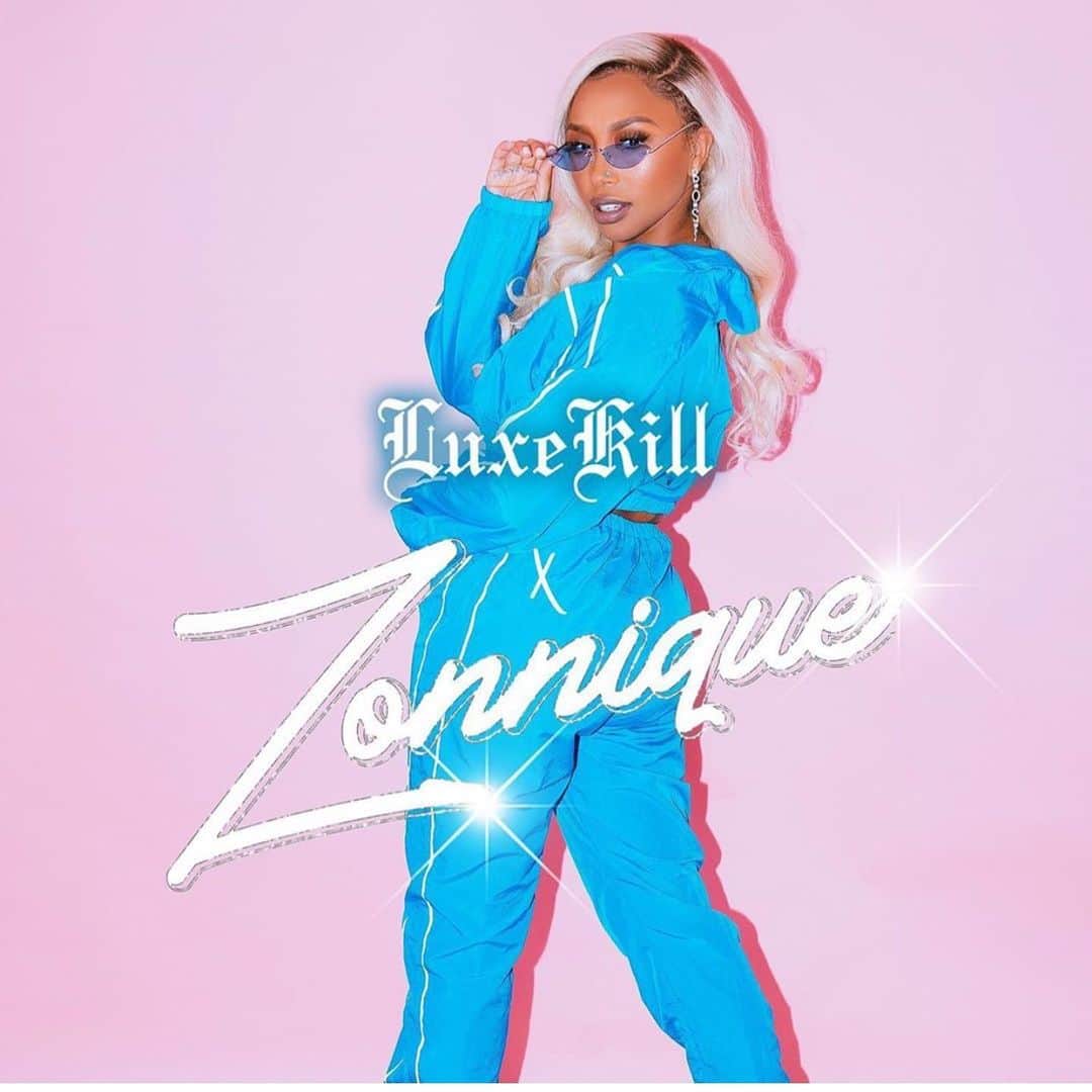 T.I.さんのインスタグラム写真 - (T.I.Instagram)「Y’all stop what you doin and go check out (wit ya 💳) my baby girl’s @zonniquejailee new collab w @luxekills OUT NOW‼️」7月24日 6時40分 - tip