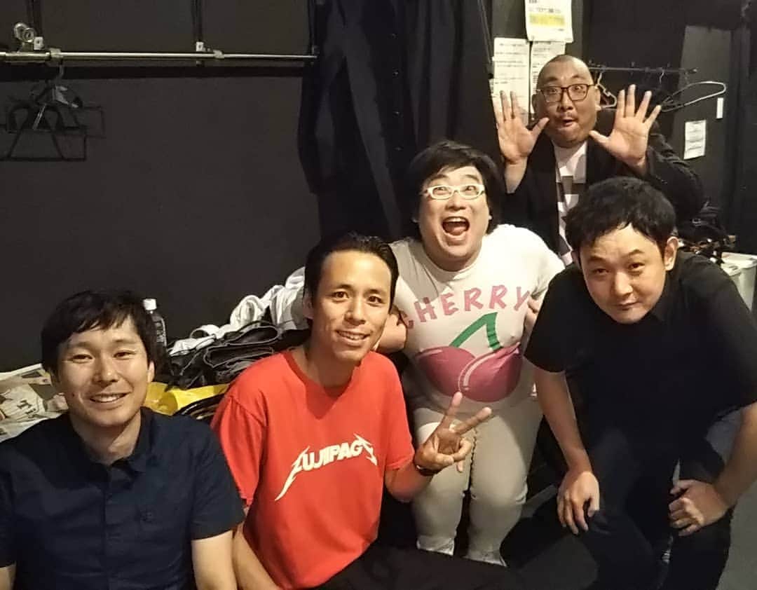 藤井ペイジさんのインスタグラム写真 藤井ペイジinstagram Nack5 The魂 ソウル 終了 なんとキラスタの三浦祐太朗さん 神 がゴールデンカムイ全巻貸してくれた ありがとう 今度息子のオソマ送るから ヒンナして そして来週はサリオ休みでドキンちゃんとやるよ