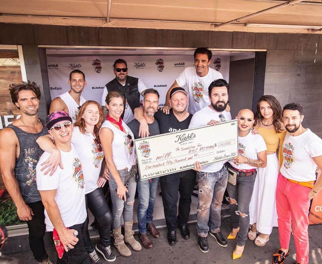 JR・ボーンのインスタグラム：「Show your heart and get involved, share a selfie with a ❤️ made from your hands and post it to Instagram, tagging @amfAR and @kiehls with the hashtag #LifeRide10. Kiehl's will donate $10 for every Instagram post, up to $100,000* for amfAR's cure research.  #Repost @amfar ・・・ It's our 10th year celebrating the @Kiehls #LifeRide, a partnership that has meant so much to us. Over the last decade, Kiehl's riders travelled across the US on their iconic motorcycles to educate the public on these statistics: over 1.1 million people in America are living with HIV/AIDS. Through this incredible partnership with Kiehl's, we've raised over $2 million for #AIDS research.  #amfAR #Kiehls #HIV #AIDS #CureResearch #CureAIDS」