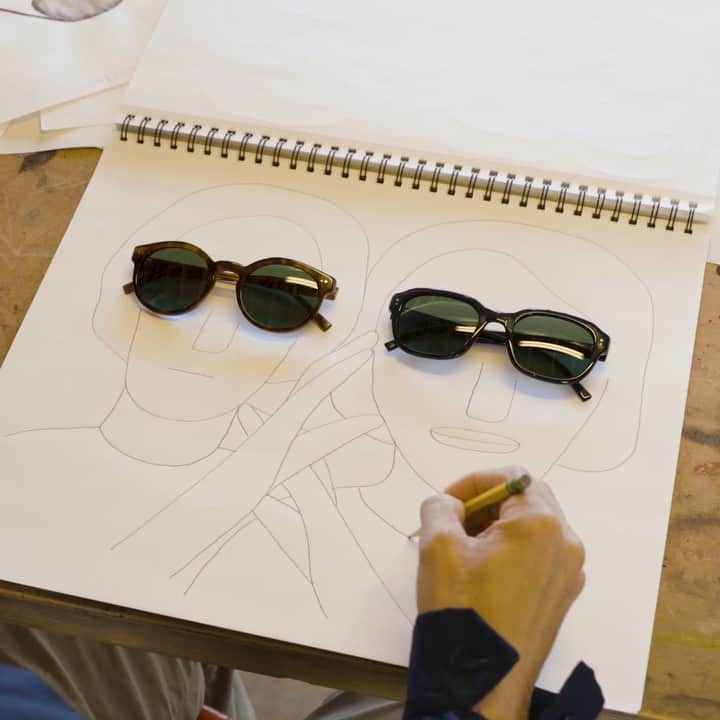 Warby Parkerのインスタグラム：「We're hosting a @mcfetridge x @warbyparker giveaway❗️❗️To celebrate the launch of our collaboration with the California-based multidisciplinary artist, we're giving away one pair of sunglasses from the collection ➕ a limited-edition art print by Geoff for you and a friend! To enter, like this post and tag a friend in the comments. (FYI: Entries are unlimited so tag as many friends as you’d like to increase your chances! 😉) . . . . . No purchase necessary. 50 U.S./DC, 18+. Enter by 7/25/19 at 11:59 P.M. ET. See official rules at warby.me/2LDI9zh for details. Void where prohibited.」