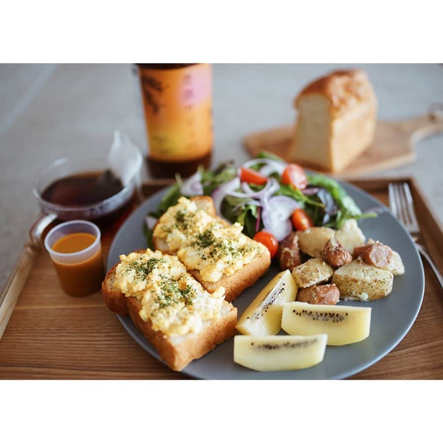 喜田彩子さんのインスタグラム写真 - (喜田彩子Instagram)「﻿ ﻿ 朝はしっかり🍞🥗﻿ 今日はパーソナル！﻿ ﻿ ﻿ #夏休み #朝ごはん #朝ごパン #おうちごはん #こどもごはん #お料理 #料理 #cooking  #요리 #喜田家ごはん #ごちそうさまでした  #잘먹었습니다 #トレーニング #パーソナルトレーニング #ジム」7月24日 8時21分 - ayacokida