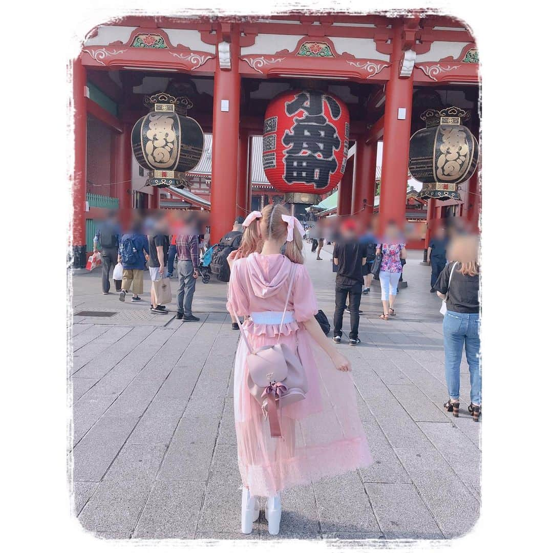 ちいめろさんのインスタグラム写真 - (ちいめろInstagram)「#ちいめろ #コーデ #Princessmelody #mars #coordinate #姫系 #白ピンコーデ #浅草 #浅草寺」7月24日 8時36分 - chiimelo74